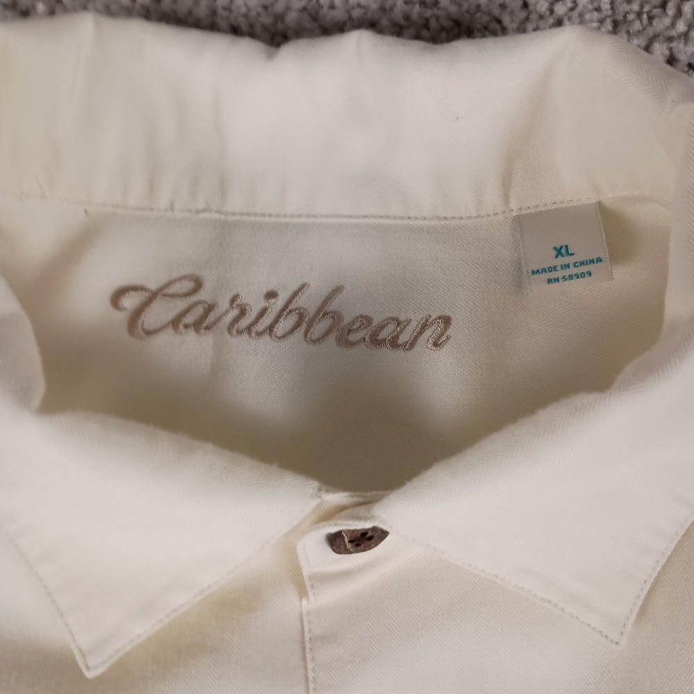 Caribbean XL Embroidered Parrot Mens Button Down Shirt - Picture 8 of 13